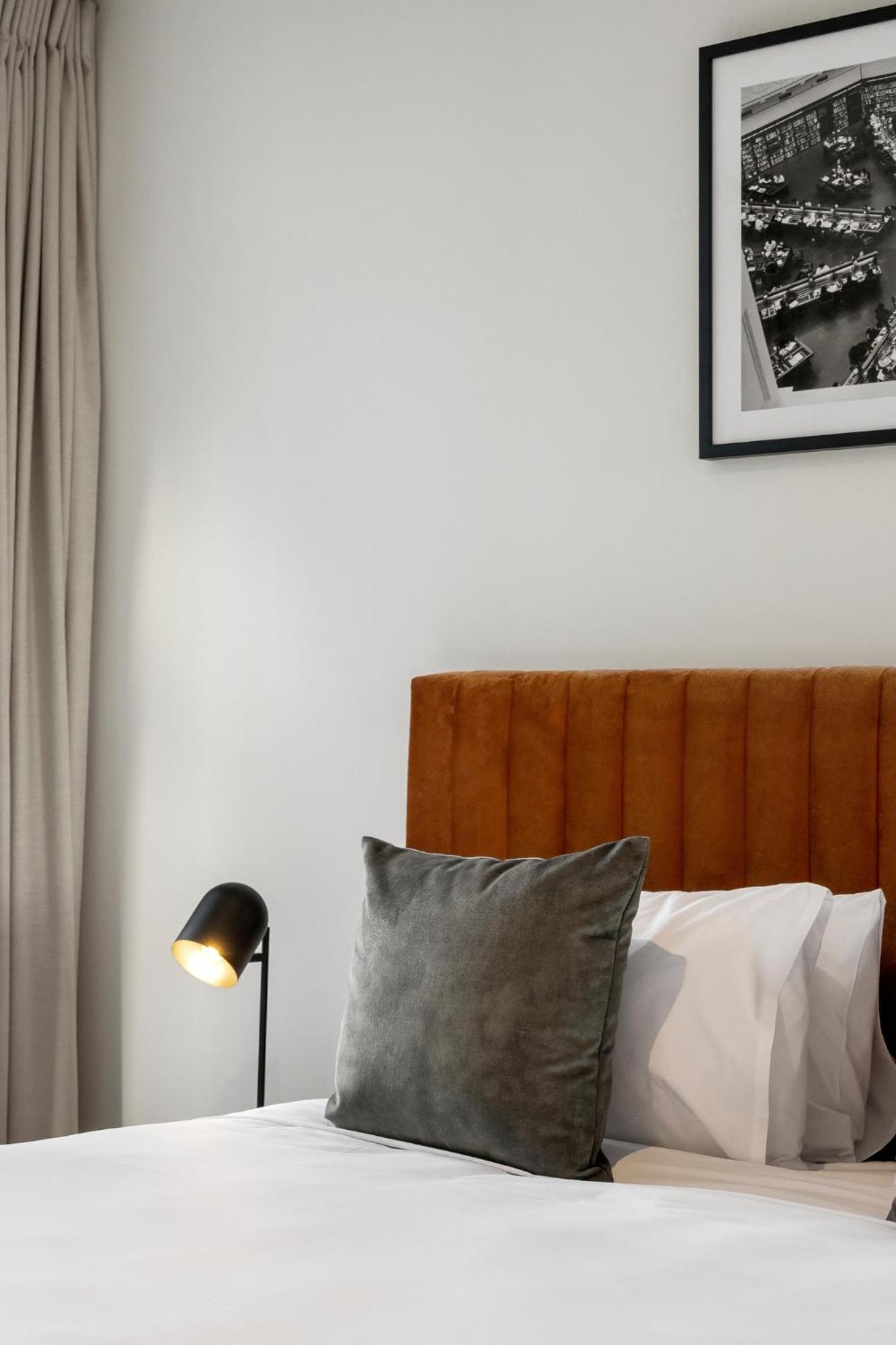 One Bedroom Apartment