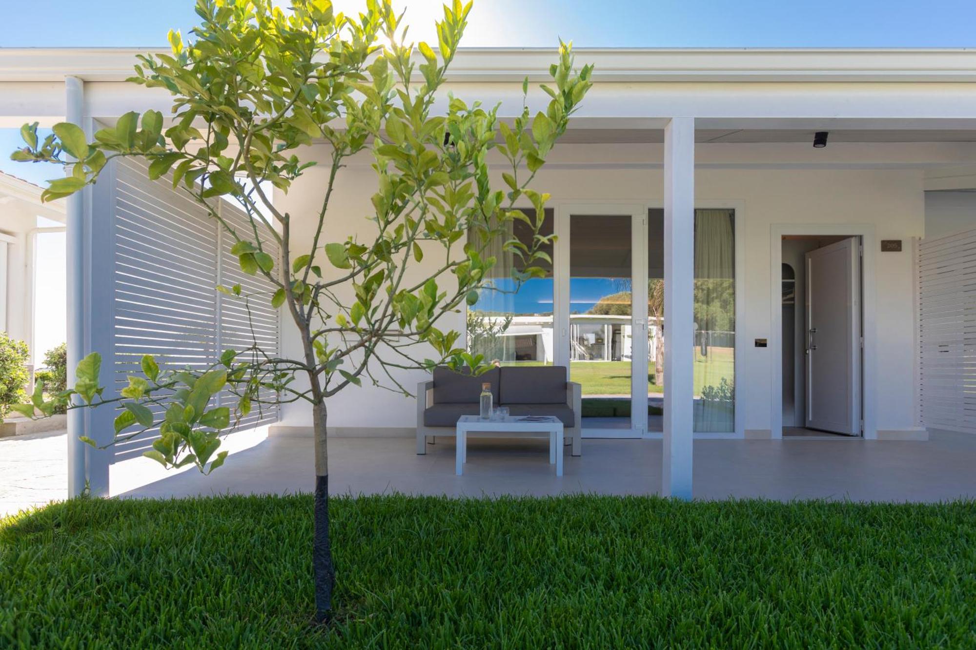 Double or Twin Room Garden View