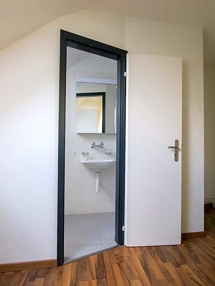 Single Room Internal Private Bathroom