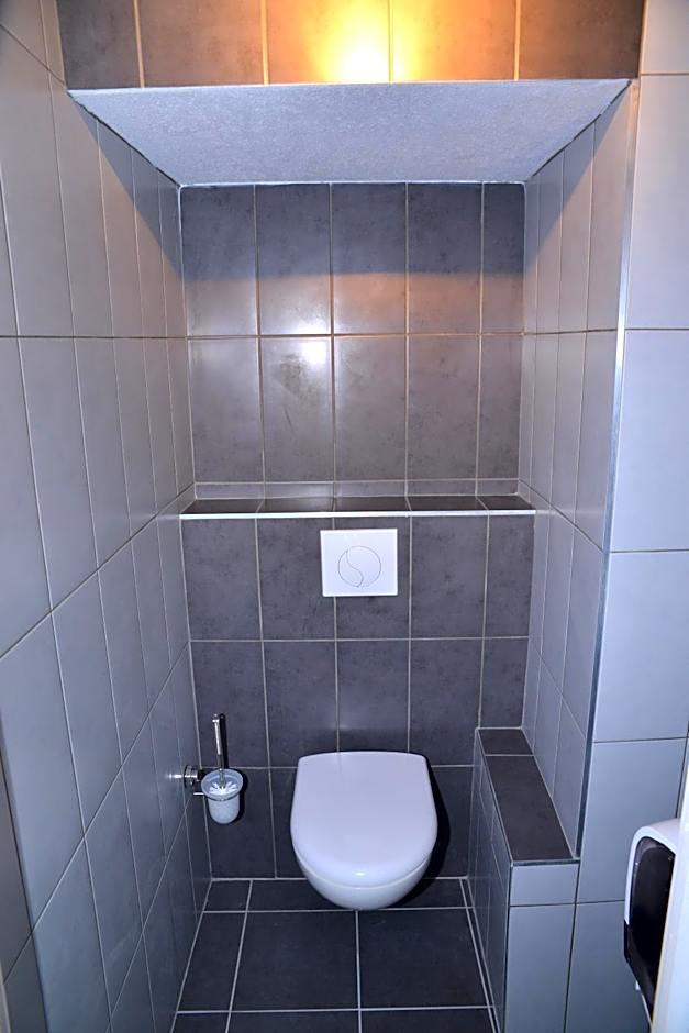 Chambre Familiale (2 Adultes + 1 Enfant)