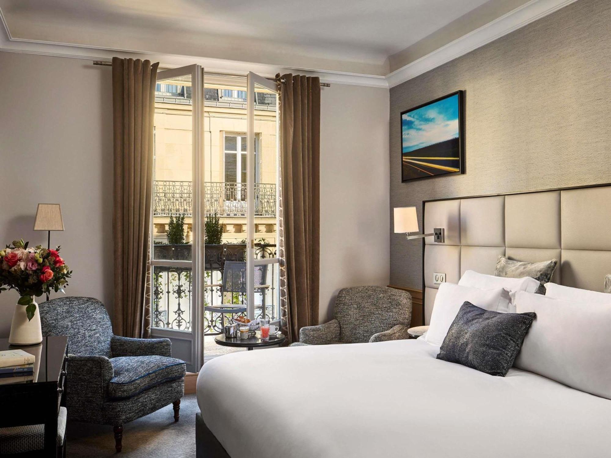 Chambre Lit King-Size de Luxe avec Balcon