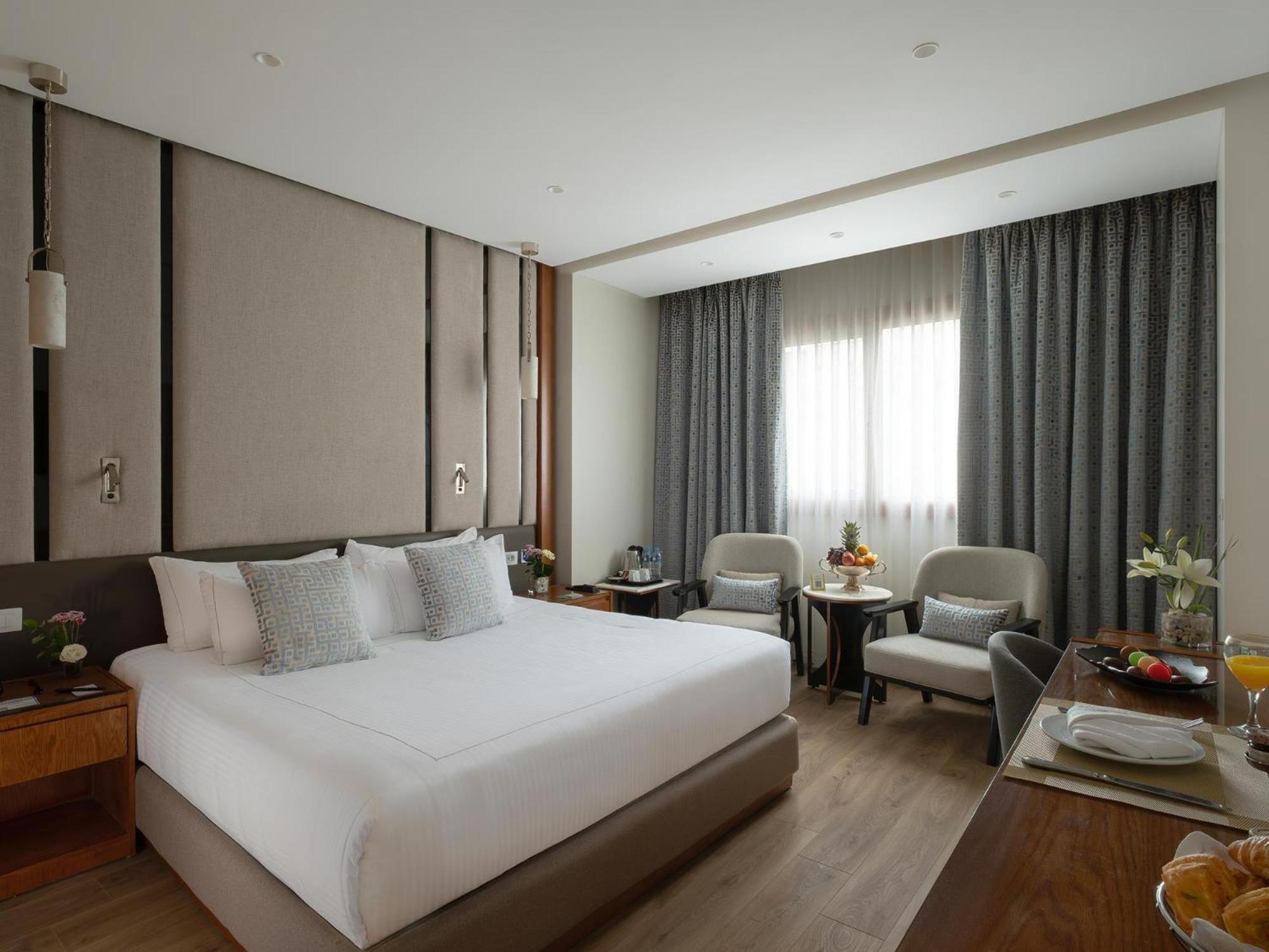 Premium Executive Twin or Double Room