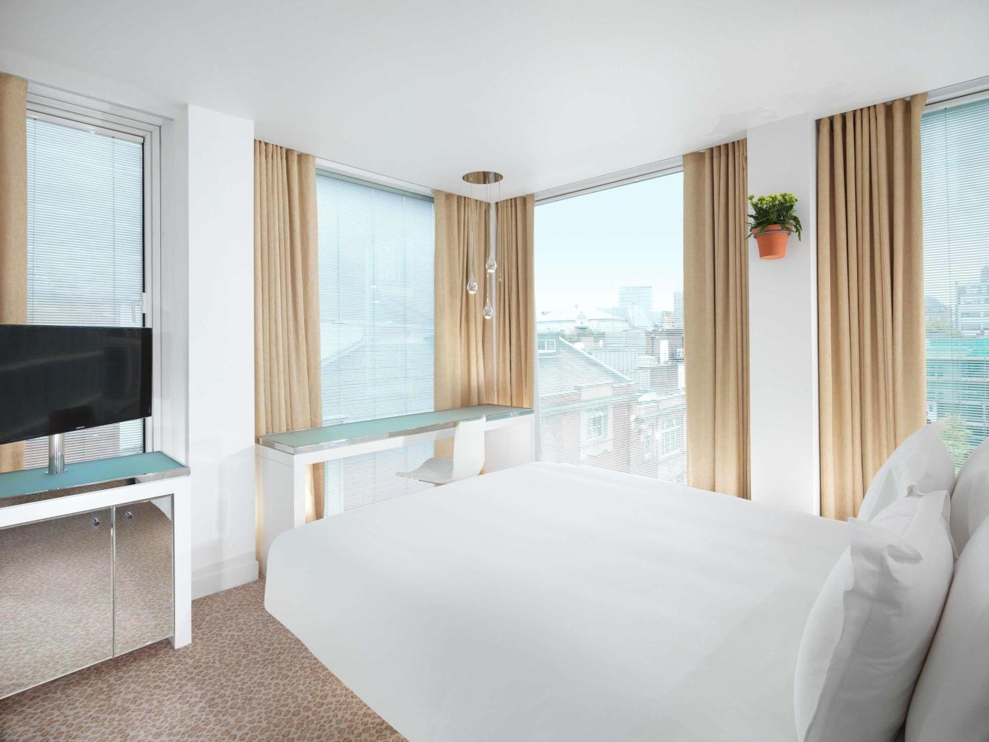 Quarto Queen Superior