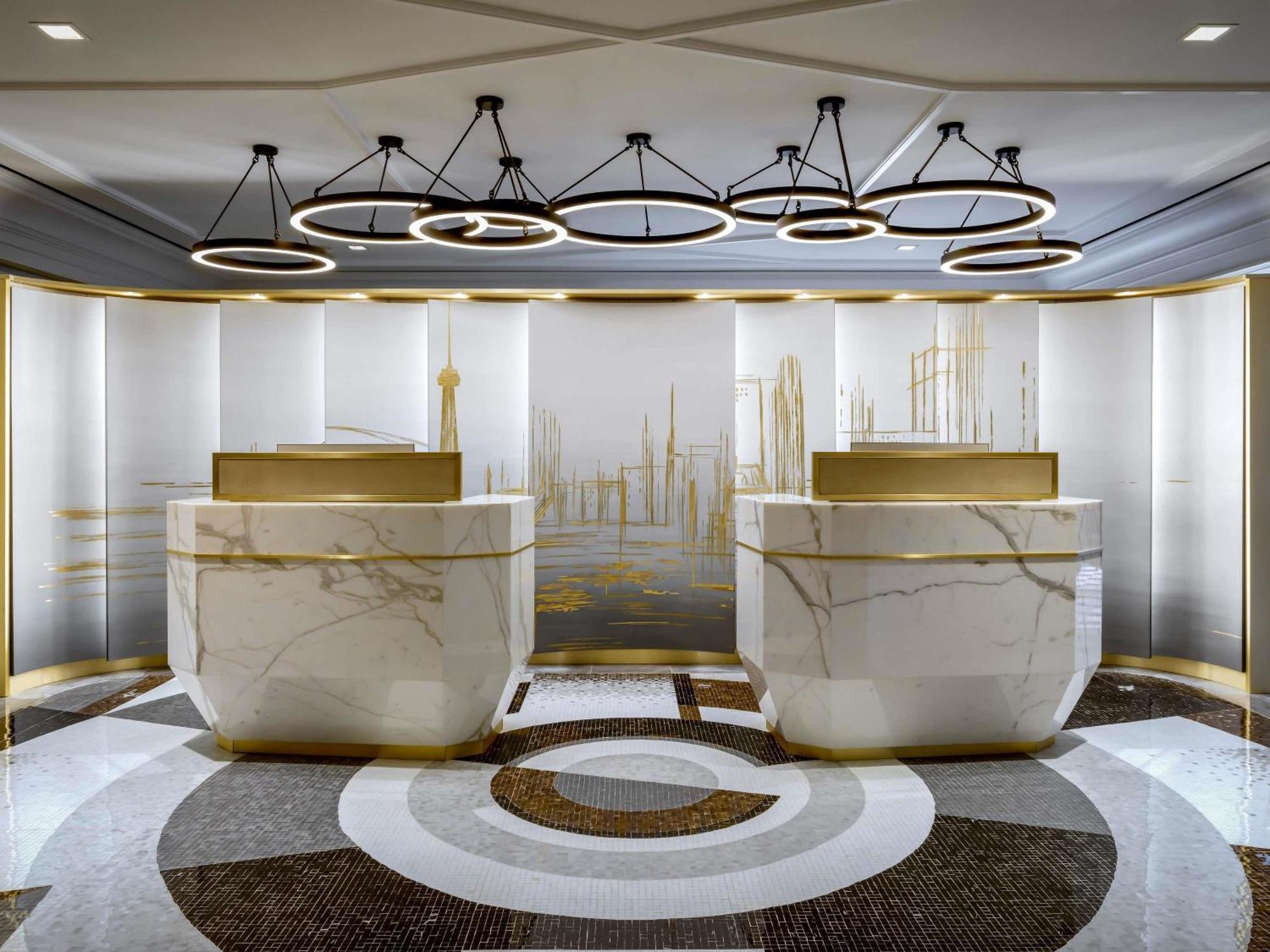 Fairmont Gold King Room