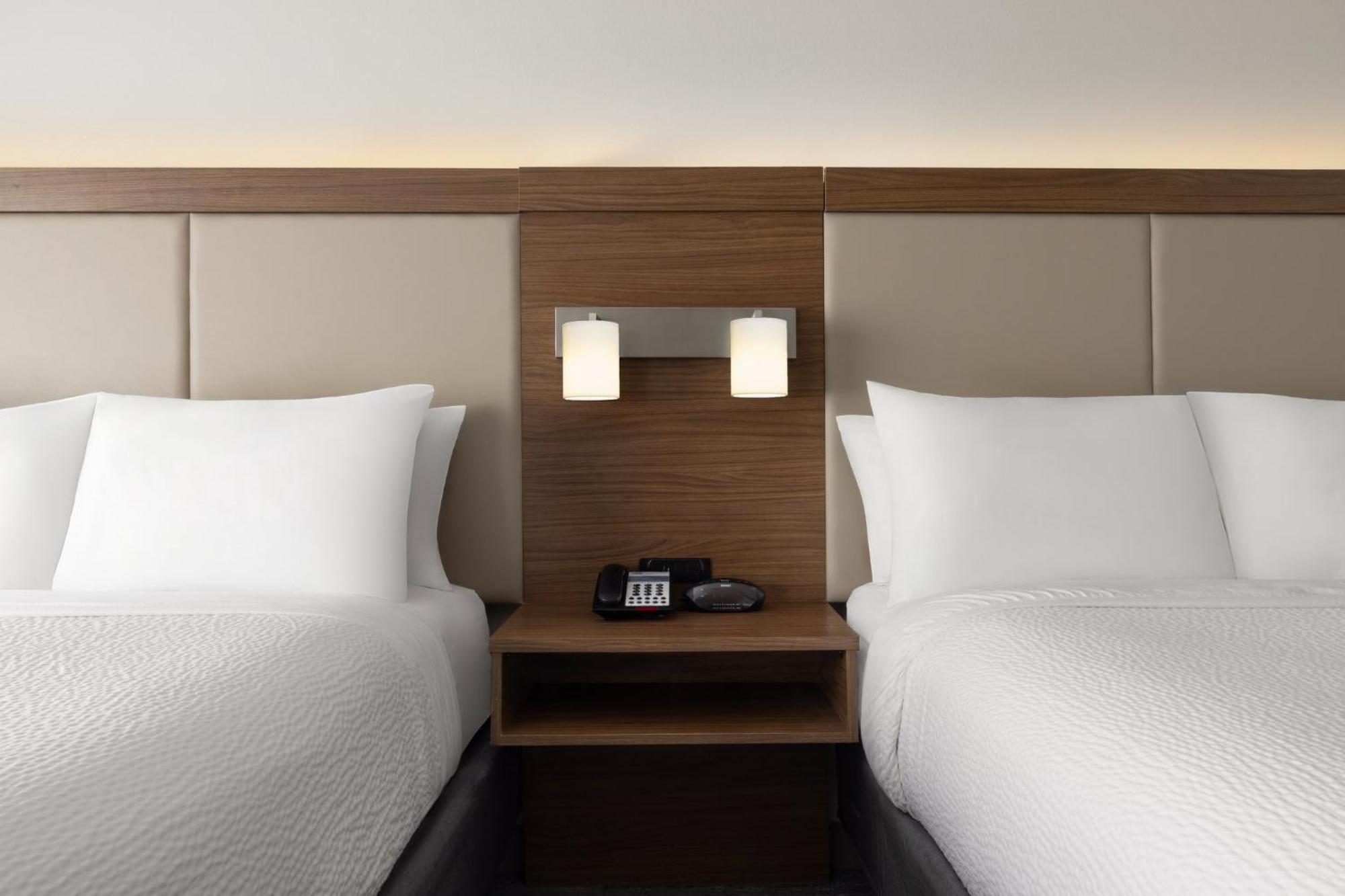 Standard Queen Room Two Queen Beds