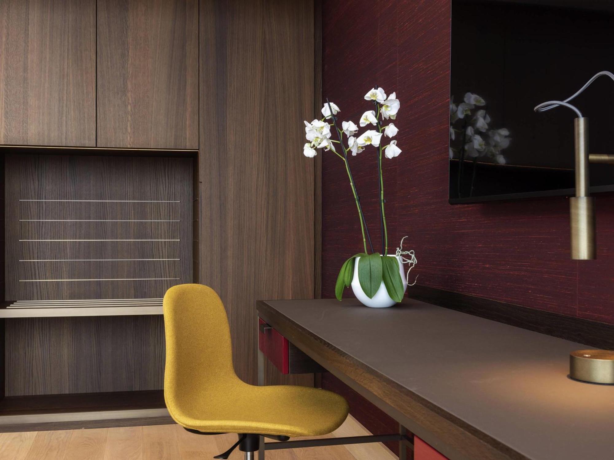 King Suite High Floor