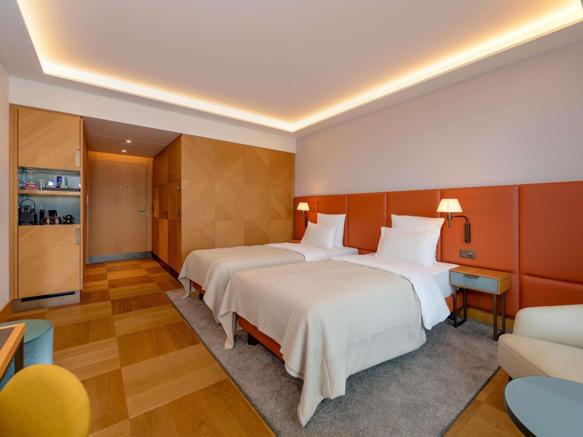 Classic Twin Room