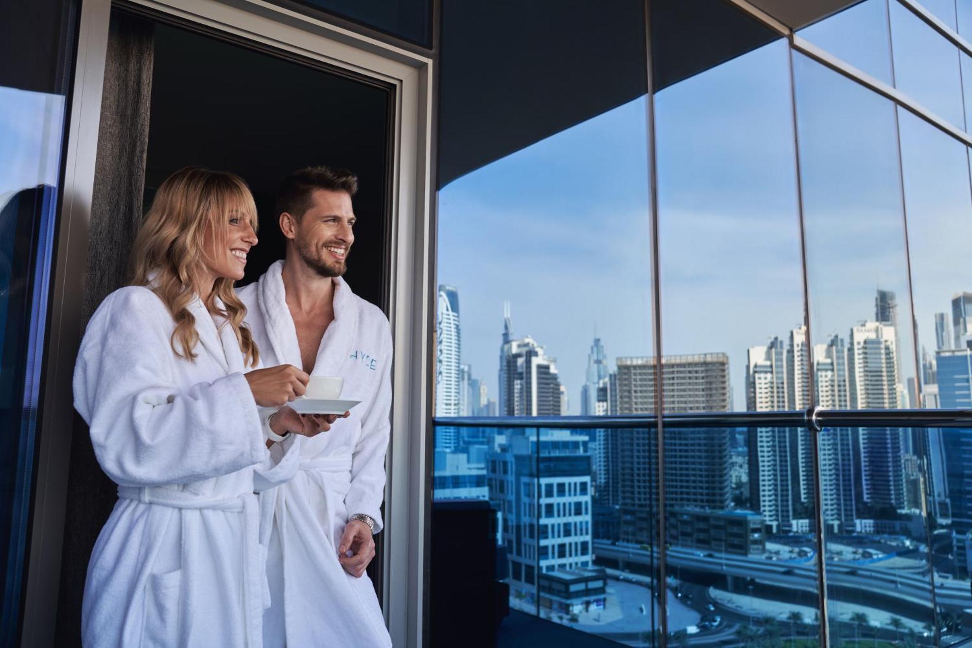 VIP King Balcony City Skyline View