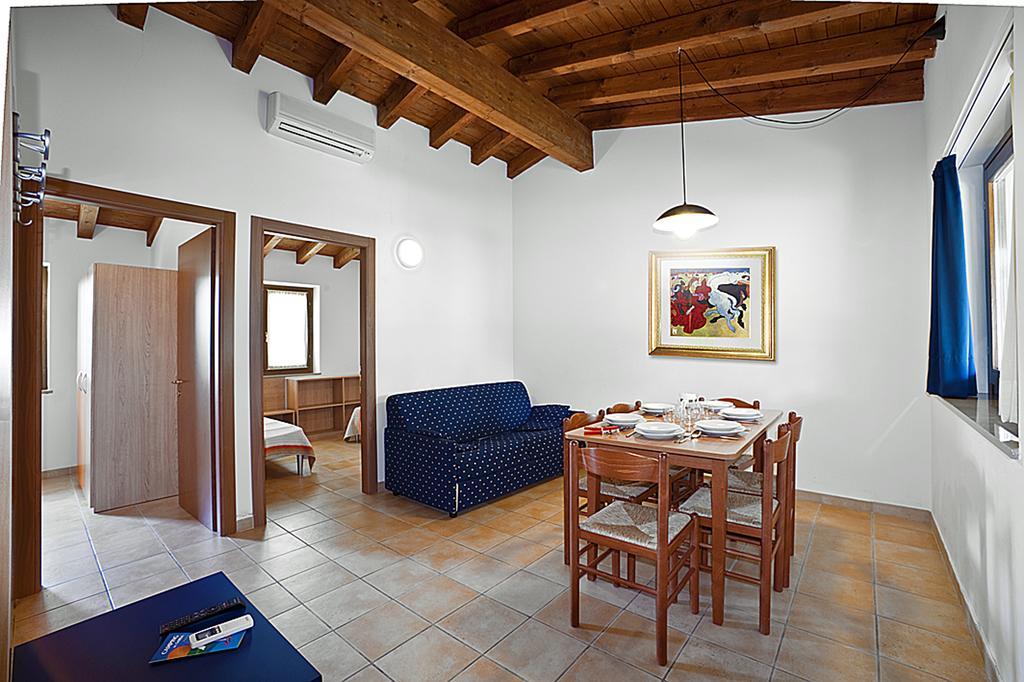 One-Bedroom Bungalow