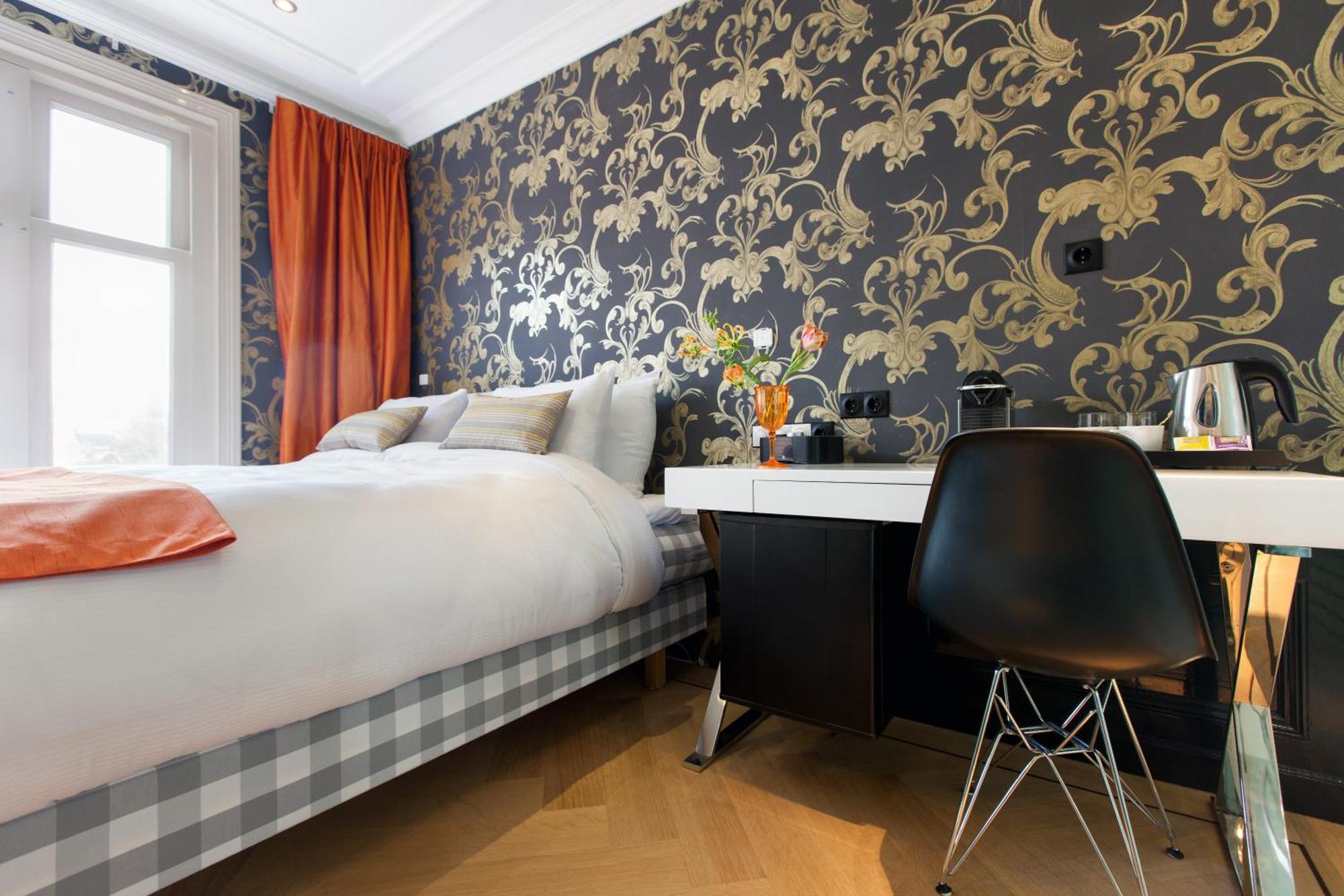 Deluxe Double Room Canal View