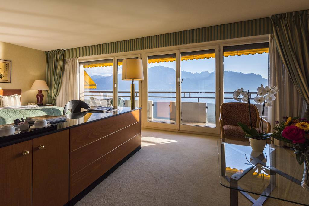 Junior Suite con Balcone e Vista Lago