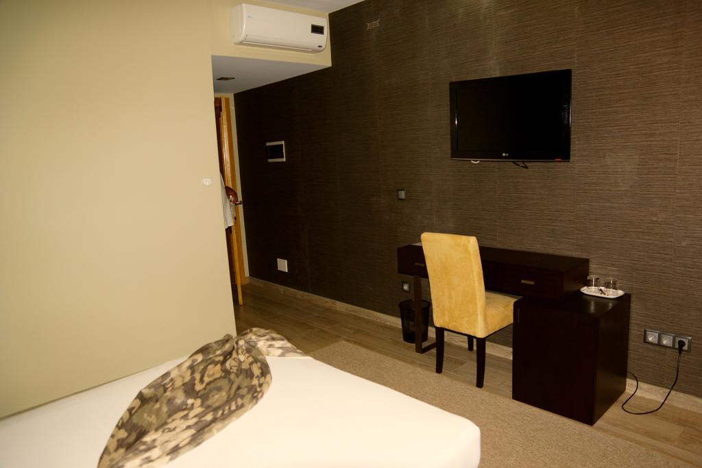 Quarto Duplo com Vista Praça