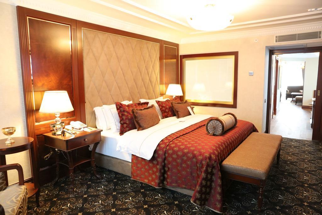 Presidential Suite,699579802:JPEG