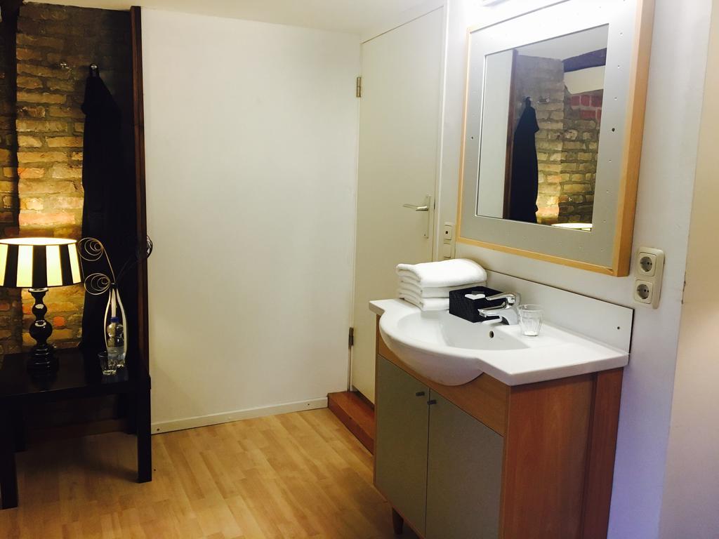 Triple Room,382712827:JPEG