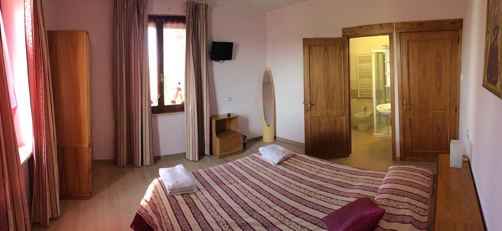 Double Room Private Bathroom