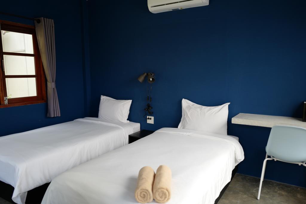 Budget Twin Room,451348167:JPEG