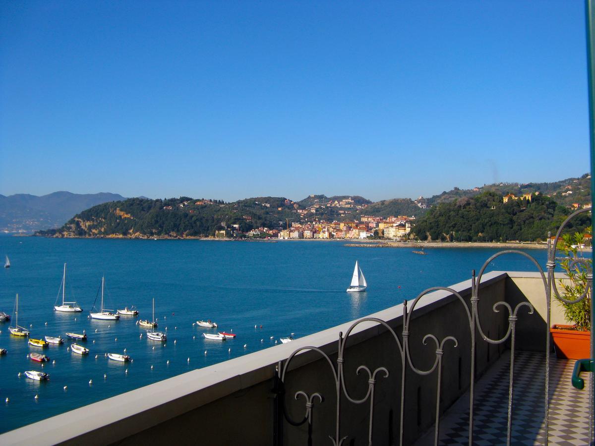 Single Room with Sea View,1279906057:JPEG