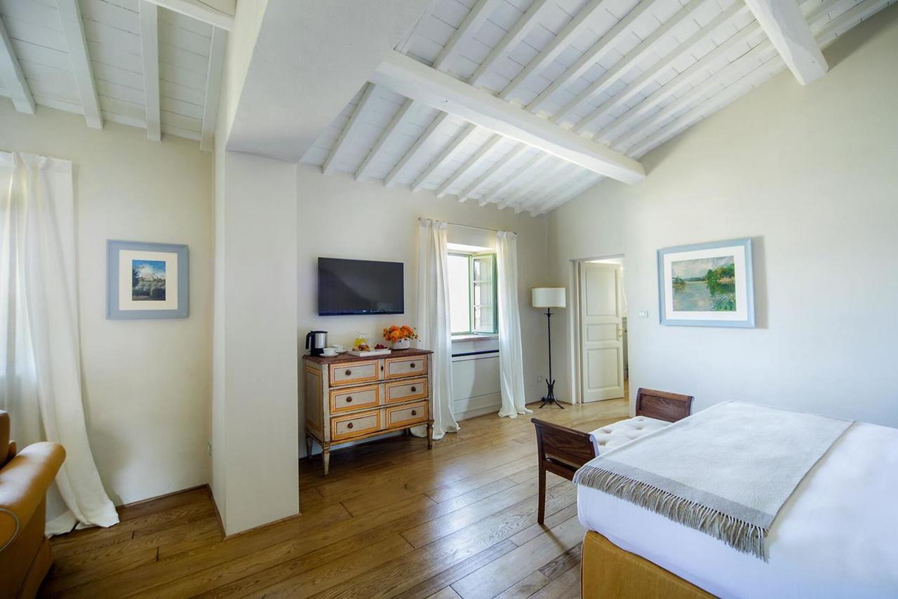 Deluxe Double Room,527005401:JPEG