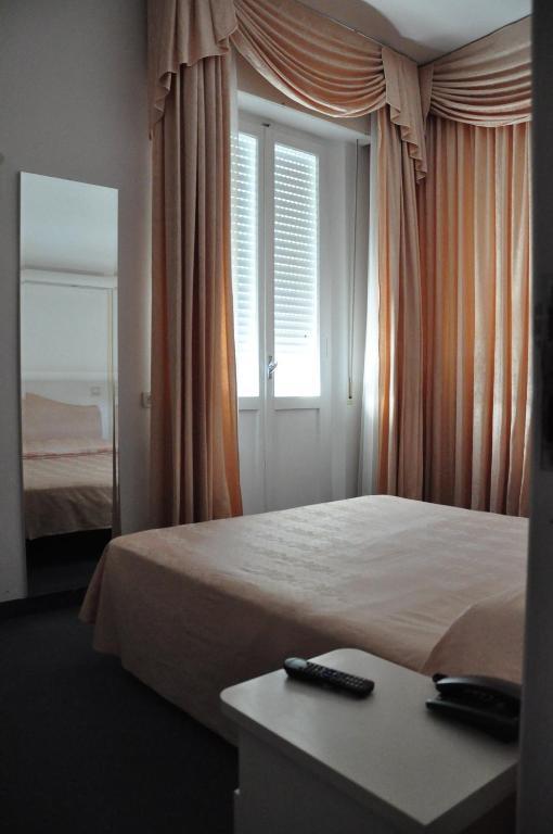 Chambre Double ou Lits Jumeaux