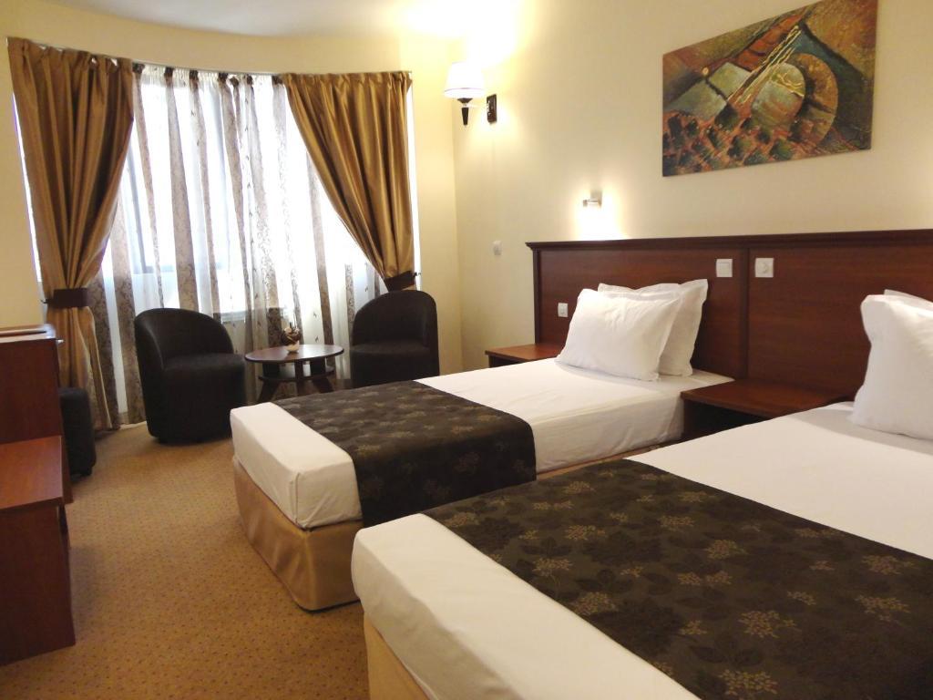 Suite Twin Beds