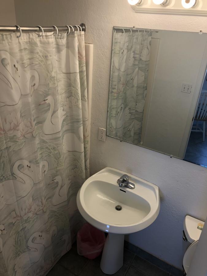 Deluxe Queen Studio with No View (Third Floor Only),645481764:JPEG