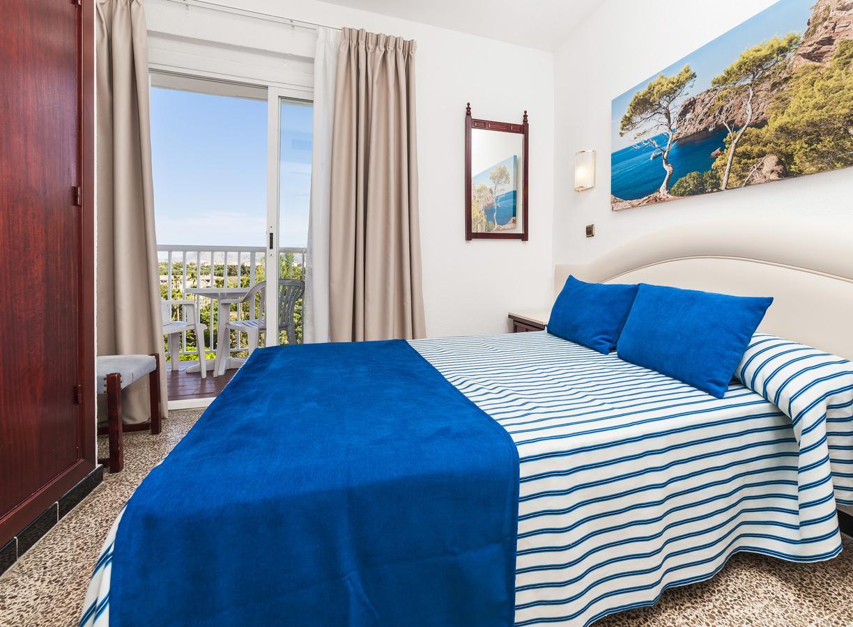 Double or Twin Room (2 Adults),1272298570:JPEG