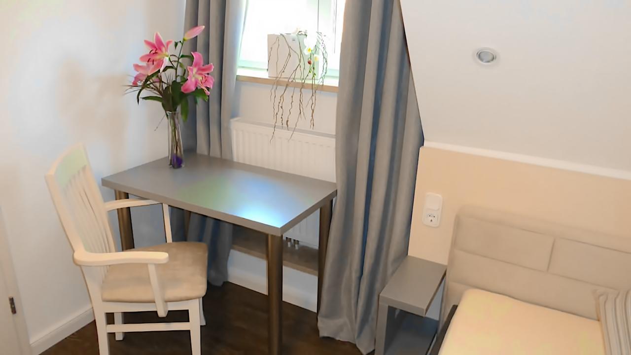 Single Room Bathroom