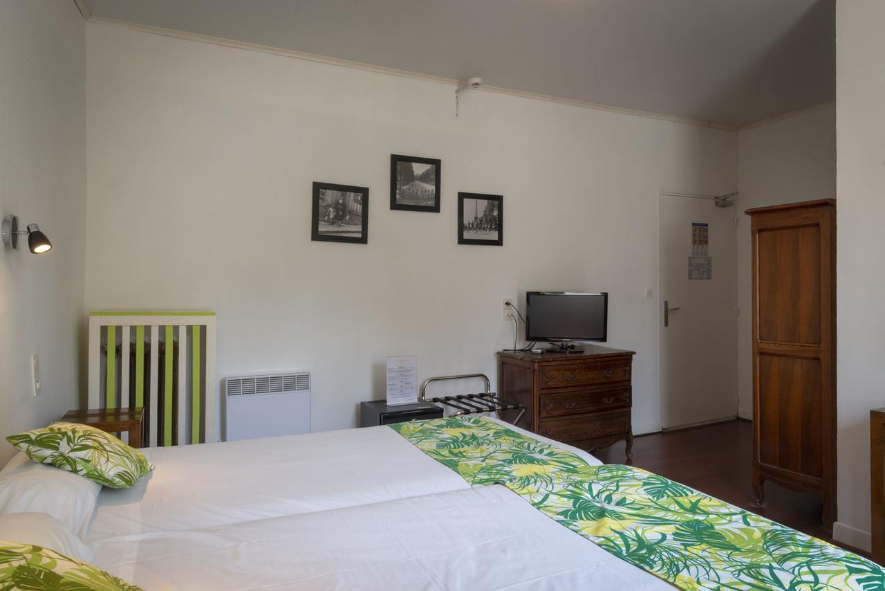 Twin Room,1654255760:JPEG