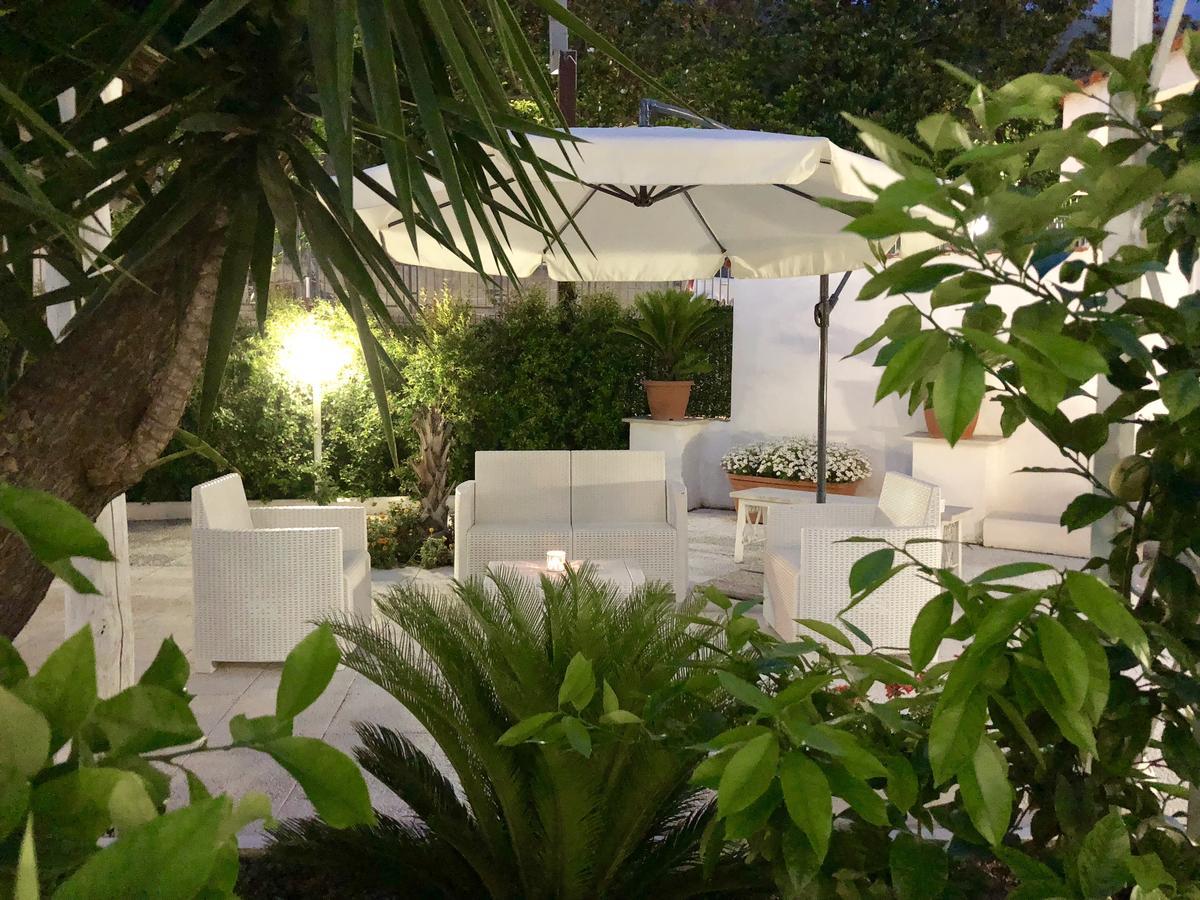 Deluxe Double or Twin Room Garden View