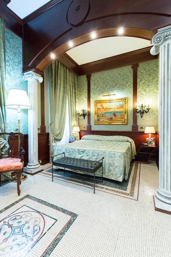 Junior Suite,666162297:JPEG