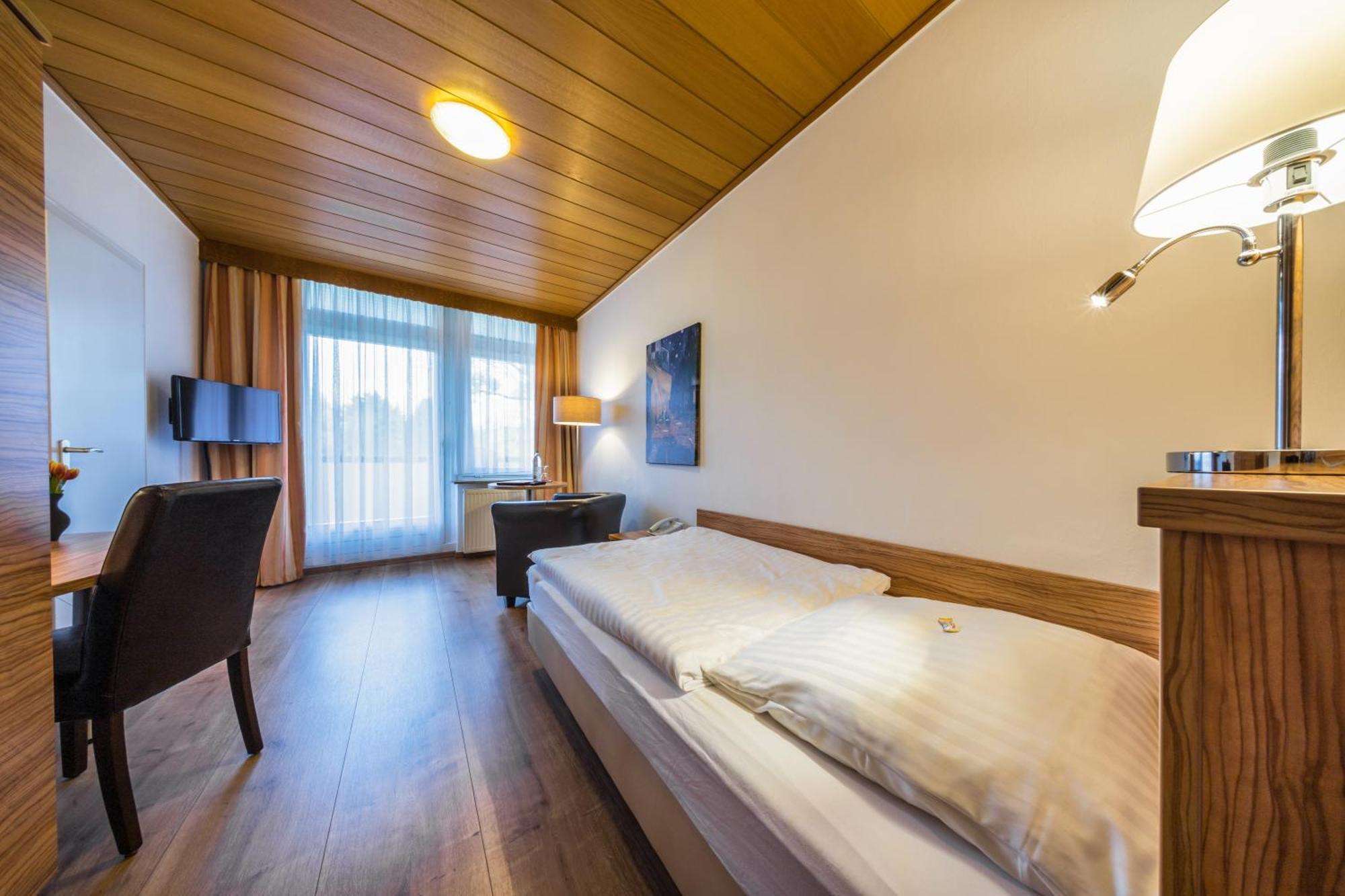 Comfort Single Room