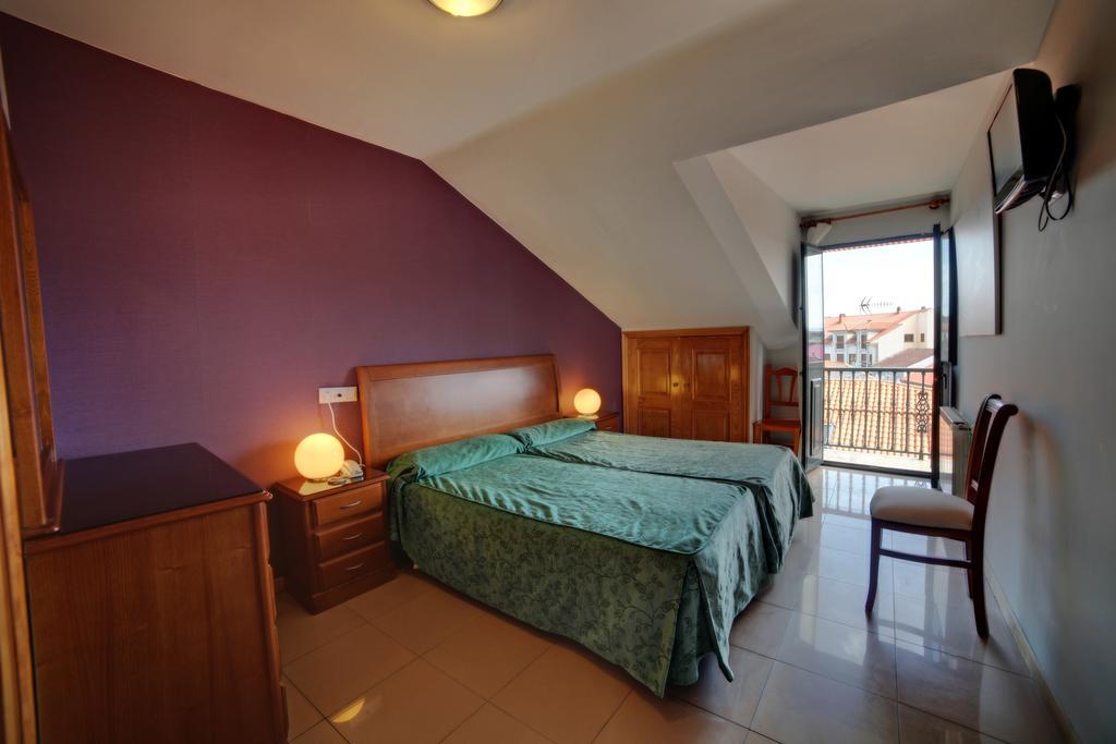 Double or Twin Room,68007119:JPEG