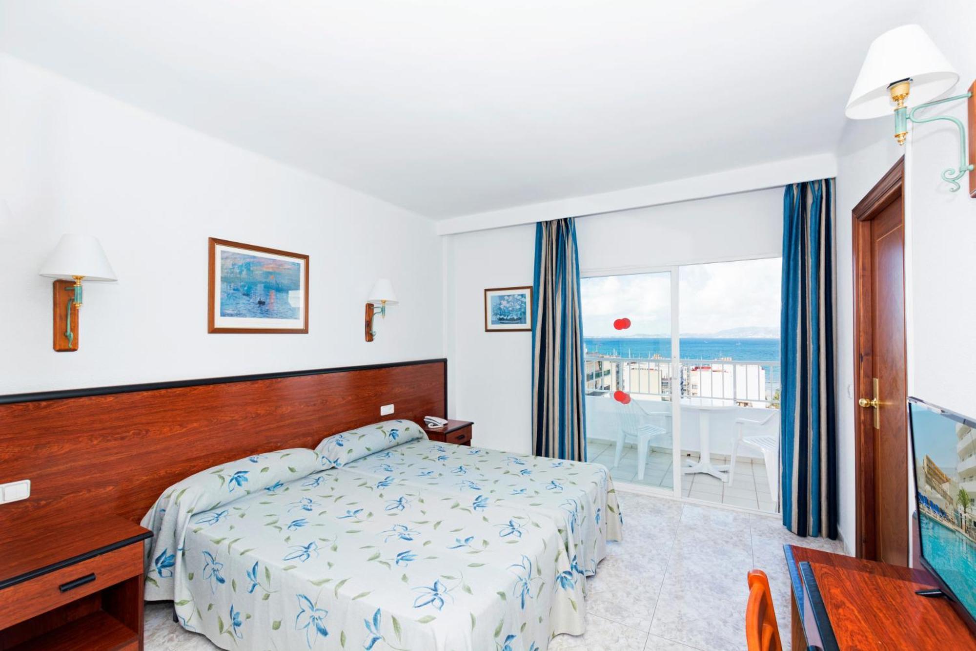 Double Room,693086220:JPEG