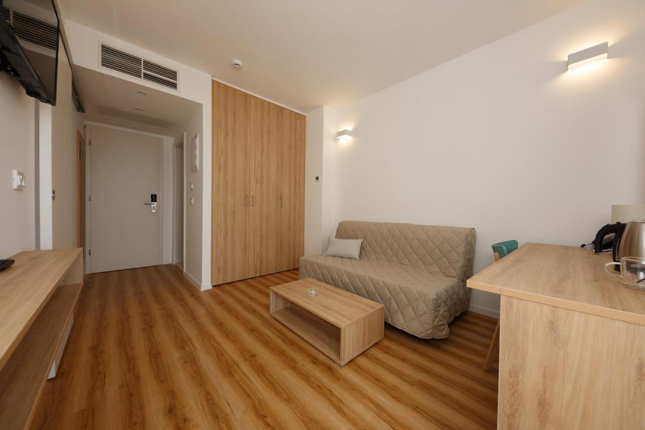 Family Suite,908650183:JPEG