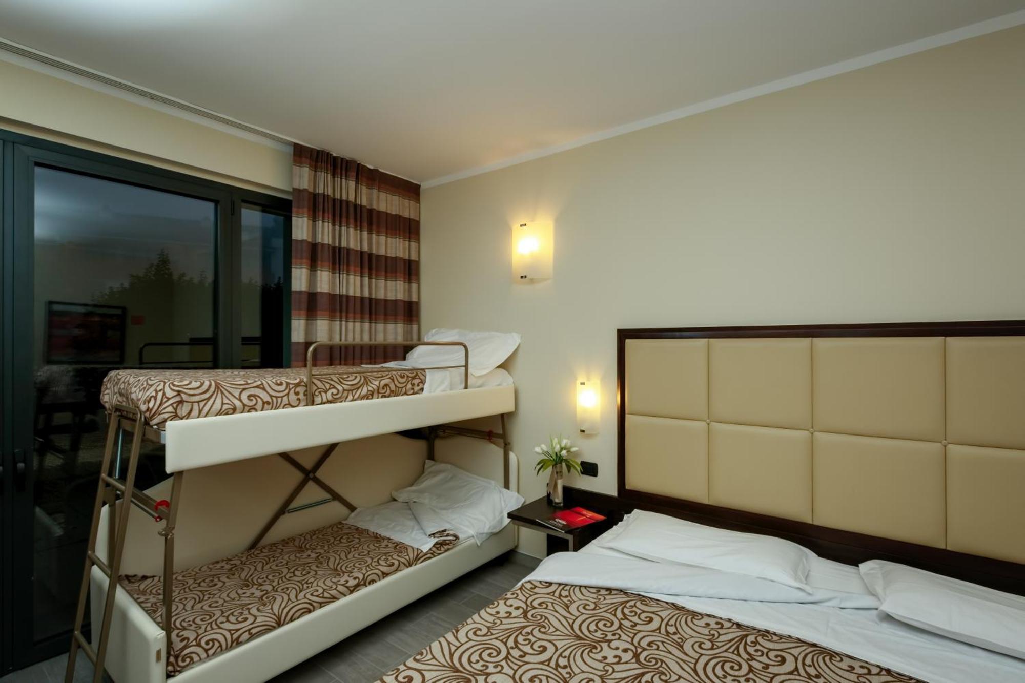 Quadruple Room with Balcony