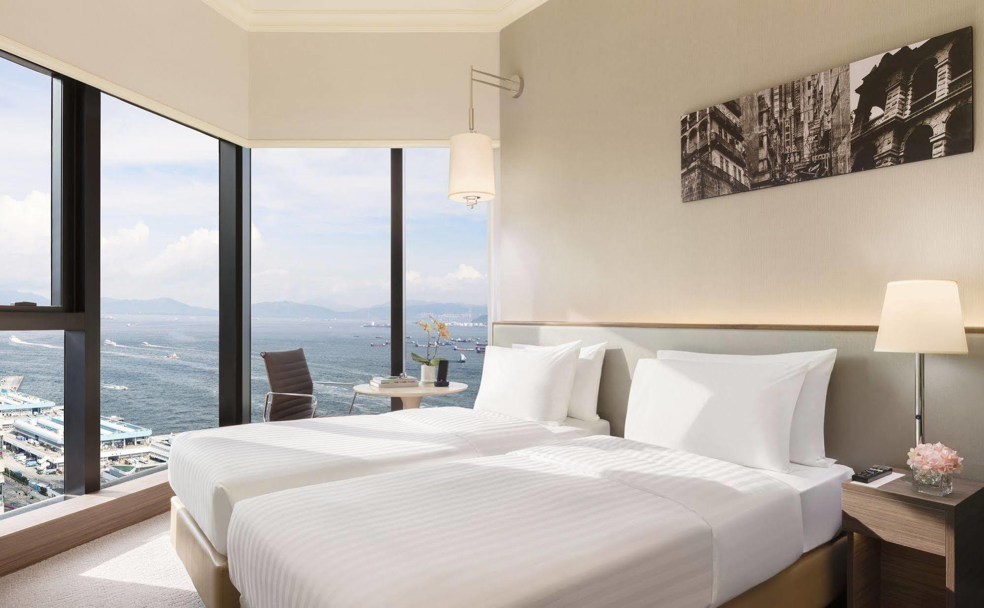 Premier Room