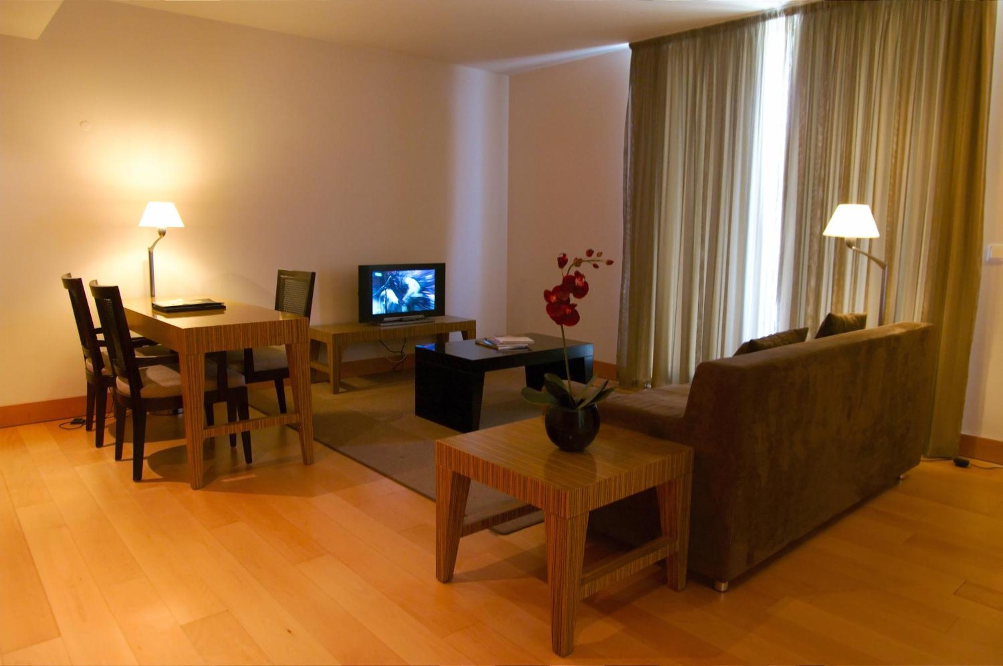 Apartamento Premium com vista lateral para o mar