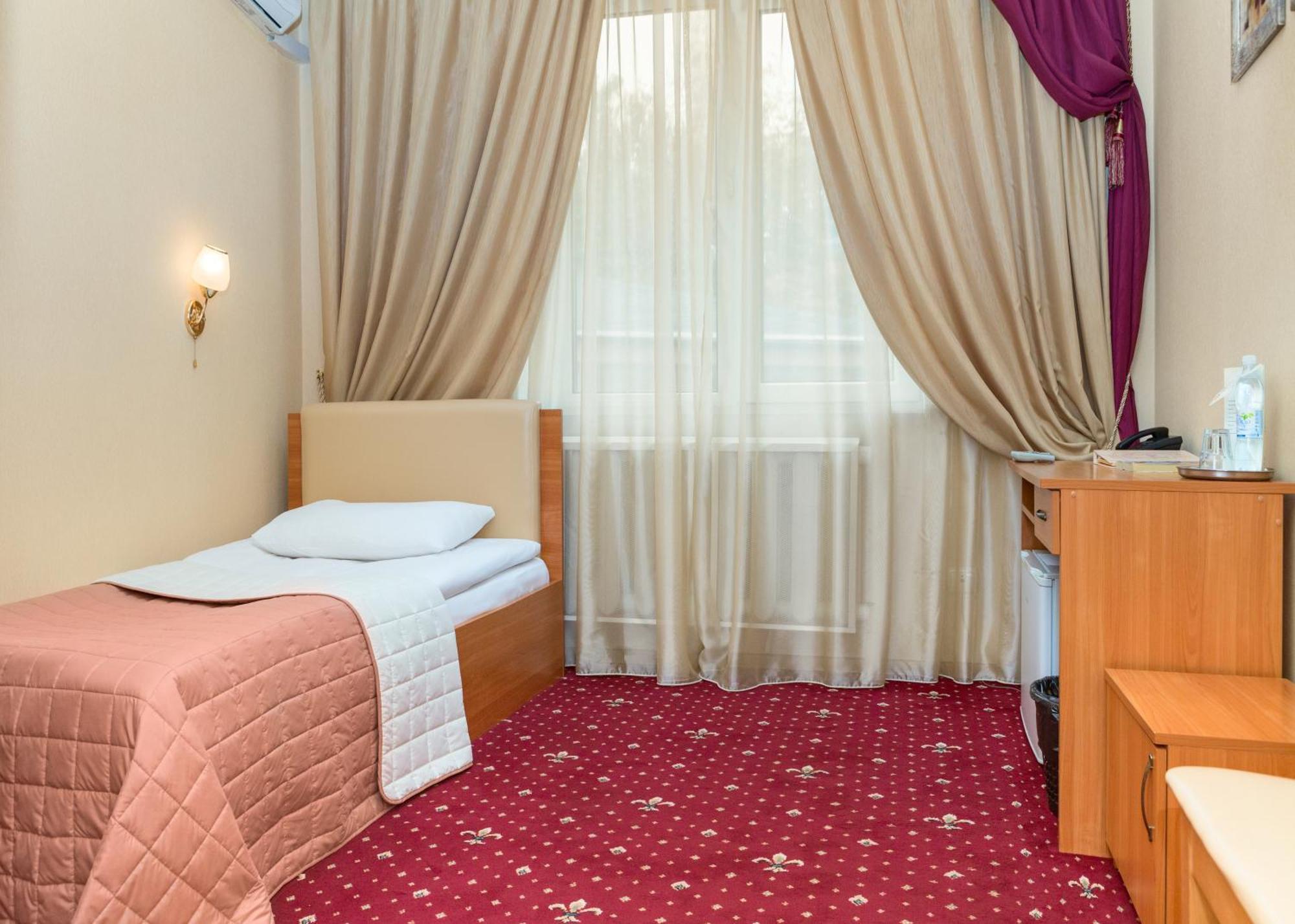 Economy Single Room