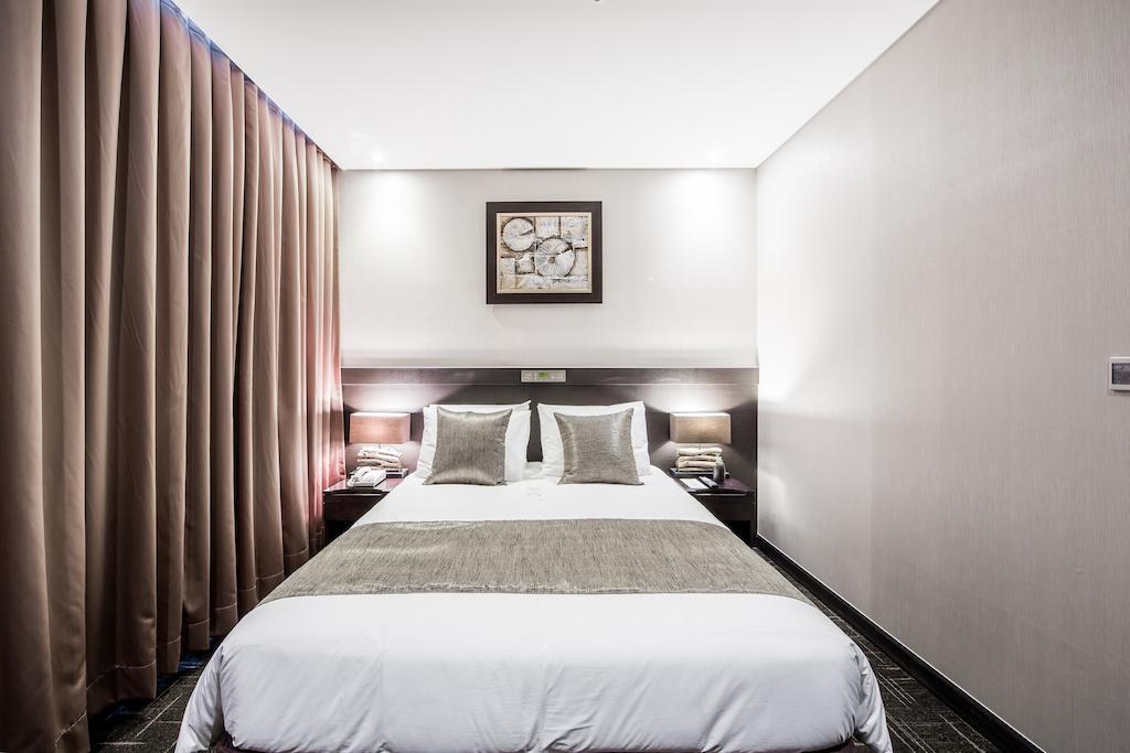 Standard Double Room,681977289:JPEG