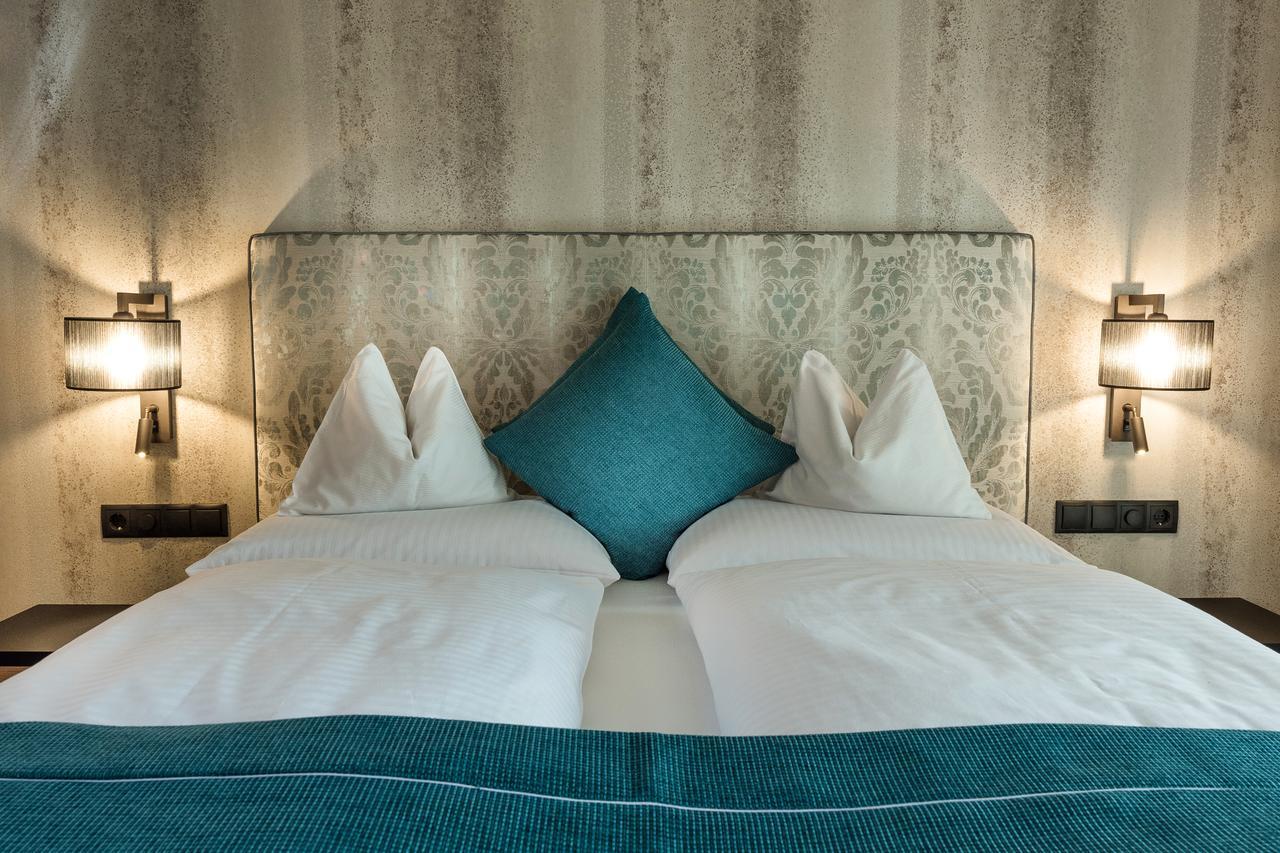 Double Room with Mountain View,1147283836:JPEG