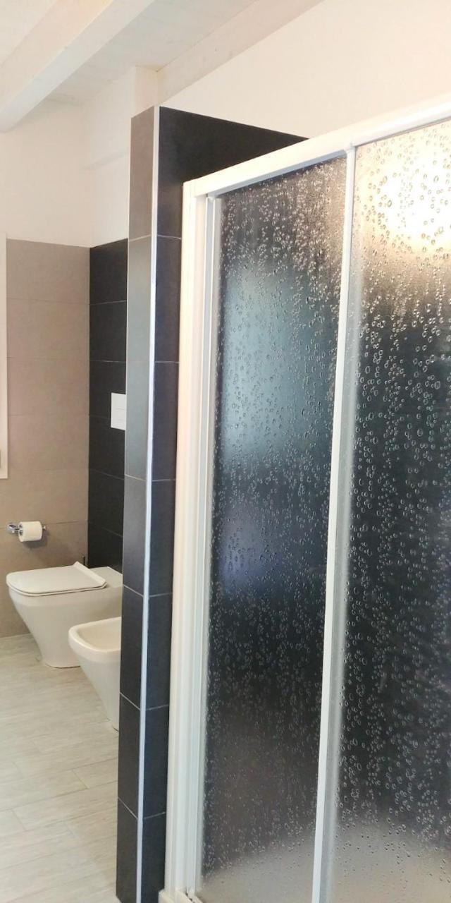 Elegance One-Bedroom Apartment Lake View