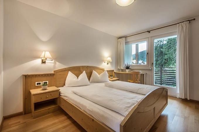 Apartment mit Balkon