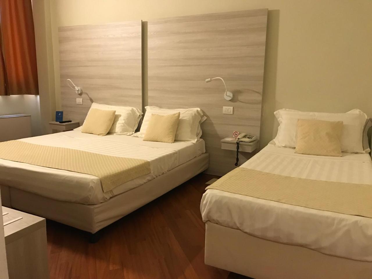 Triple Room,719515102:JPEG
