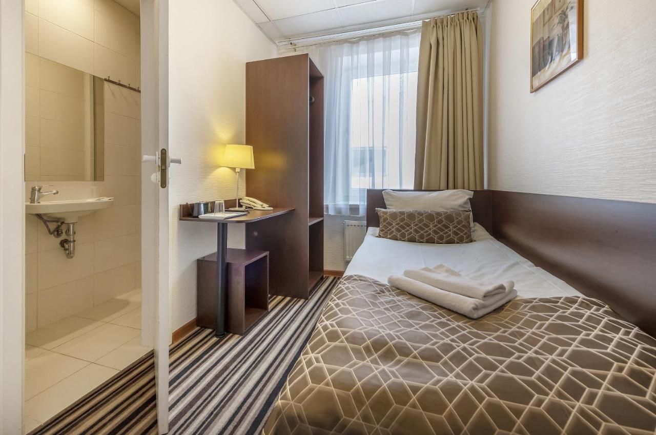 Small Single Room