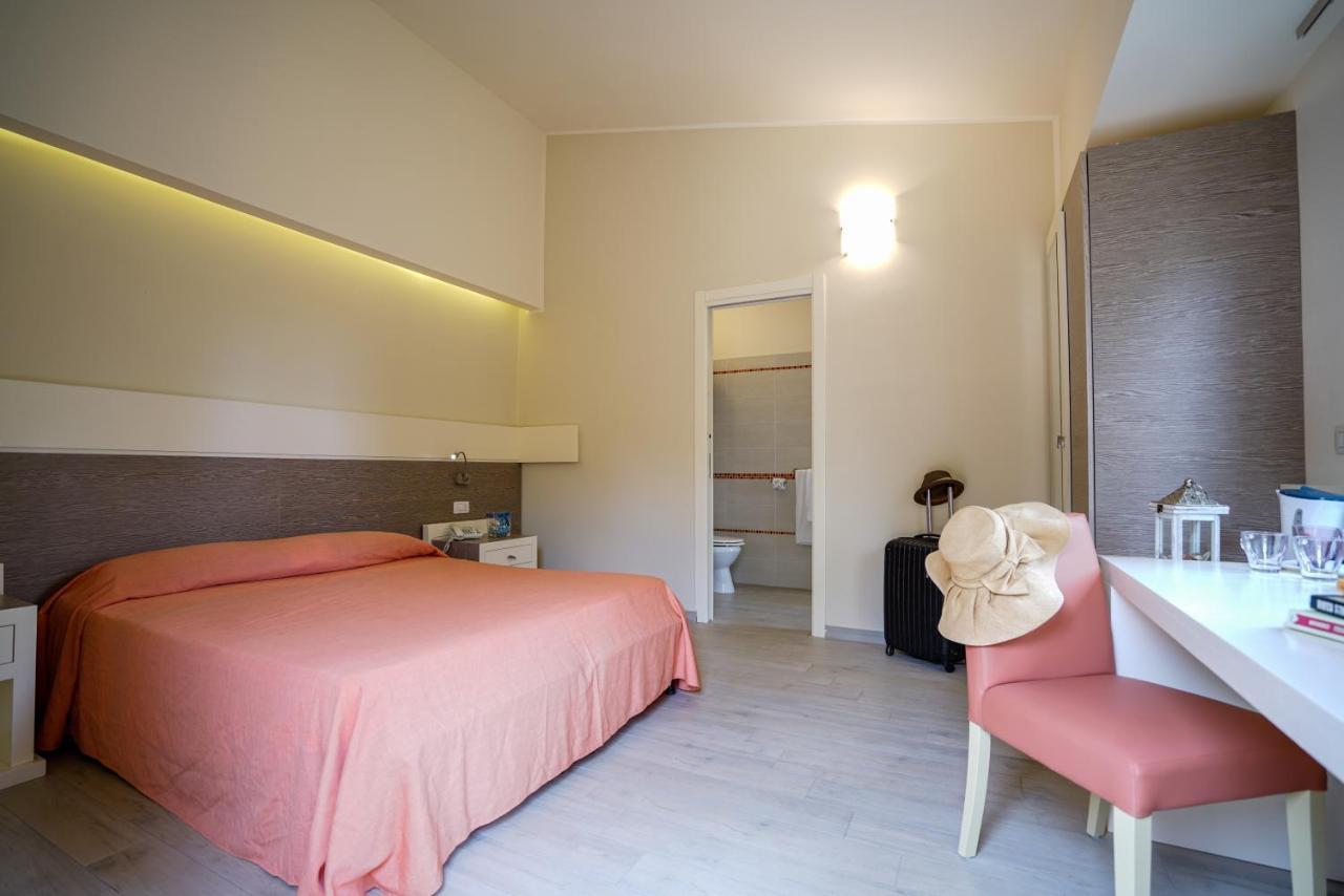 Double Room,1580458643:JPEG
