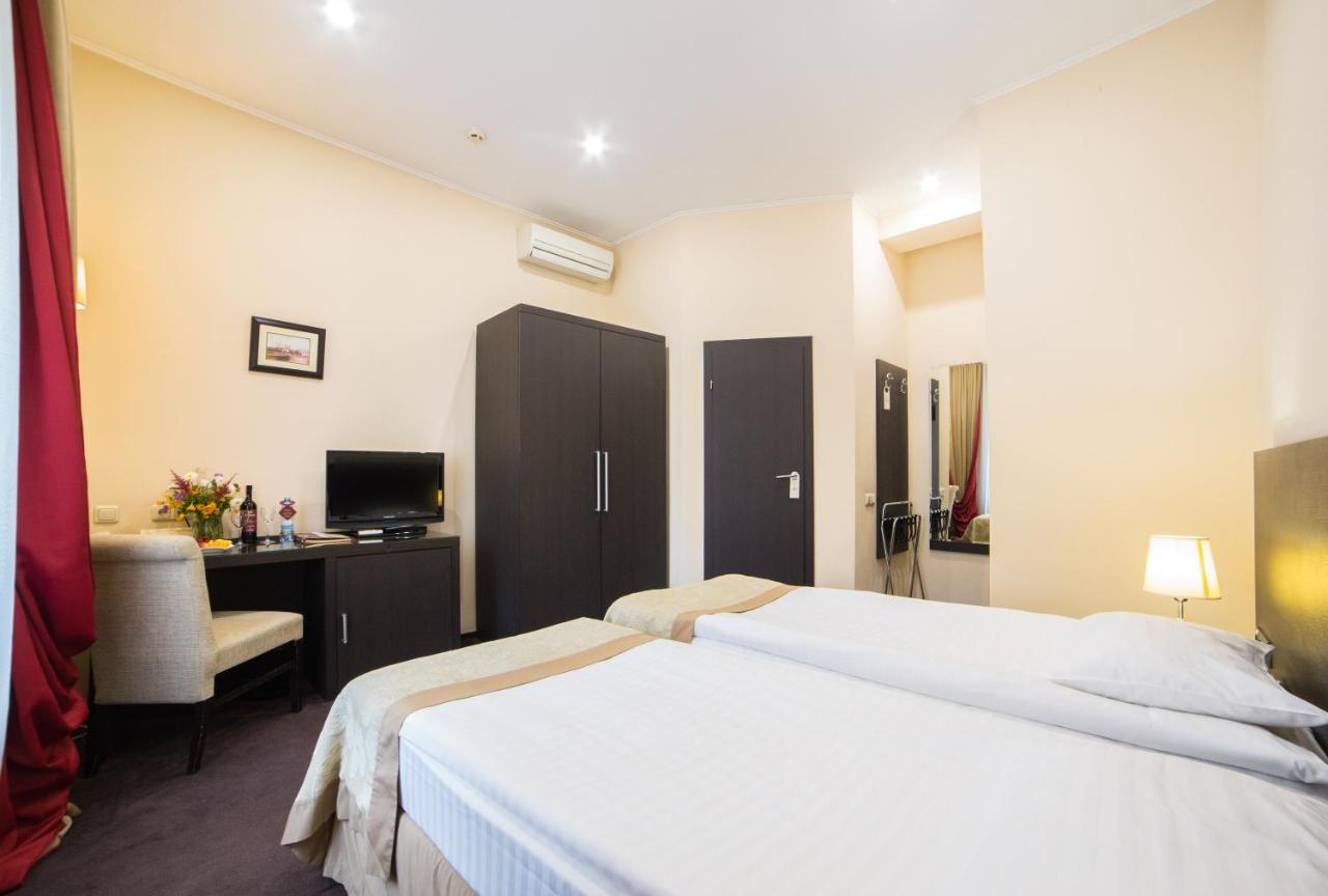 Standard Double or Twin Room