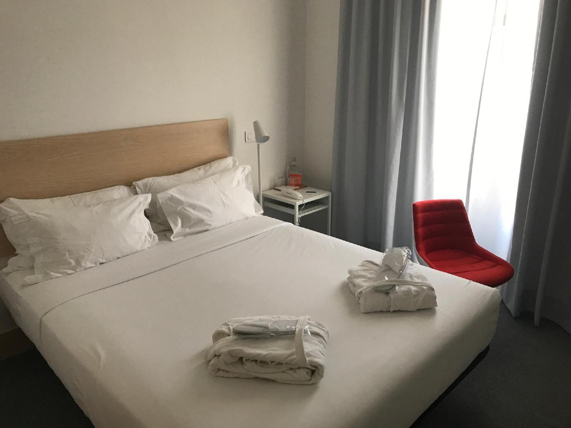 Double Room Extra Bed River View