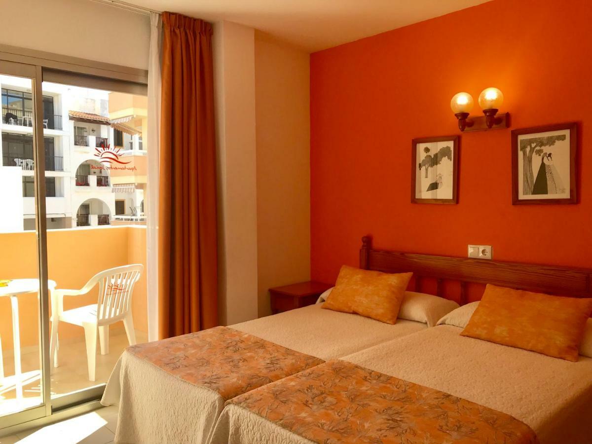 One-Bedroom Apartment,790711650:JPEG