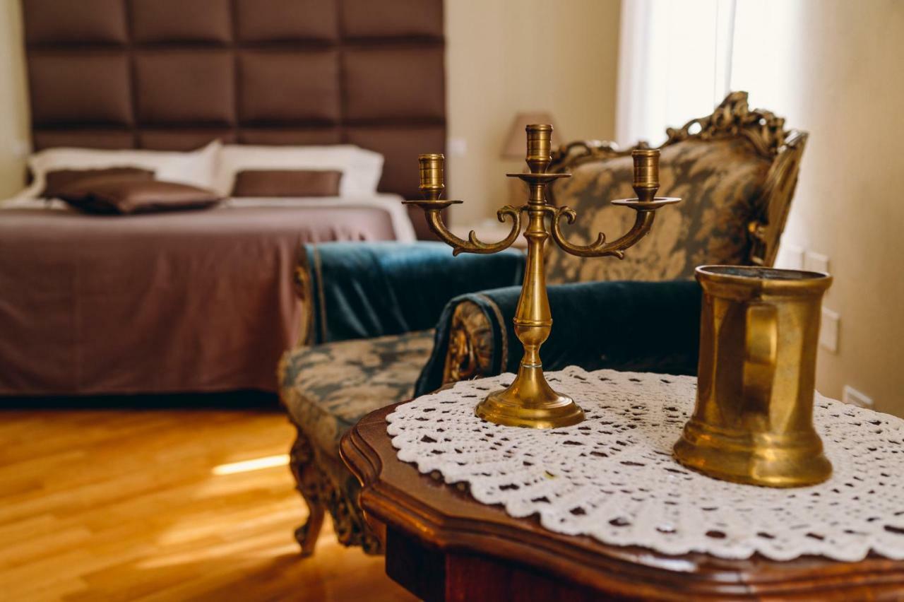 Large Suite
