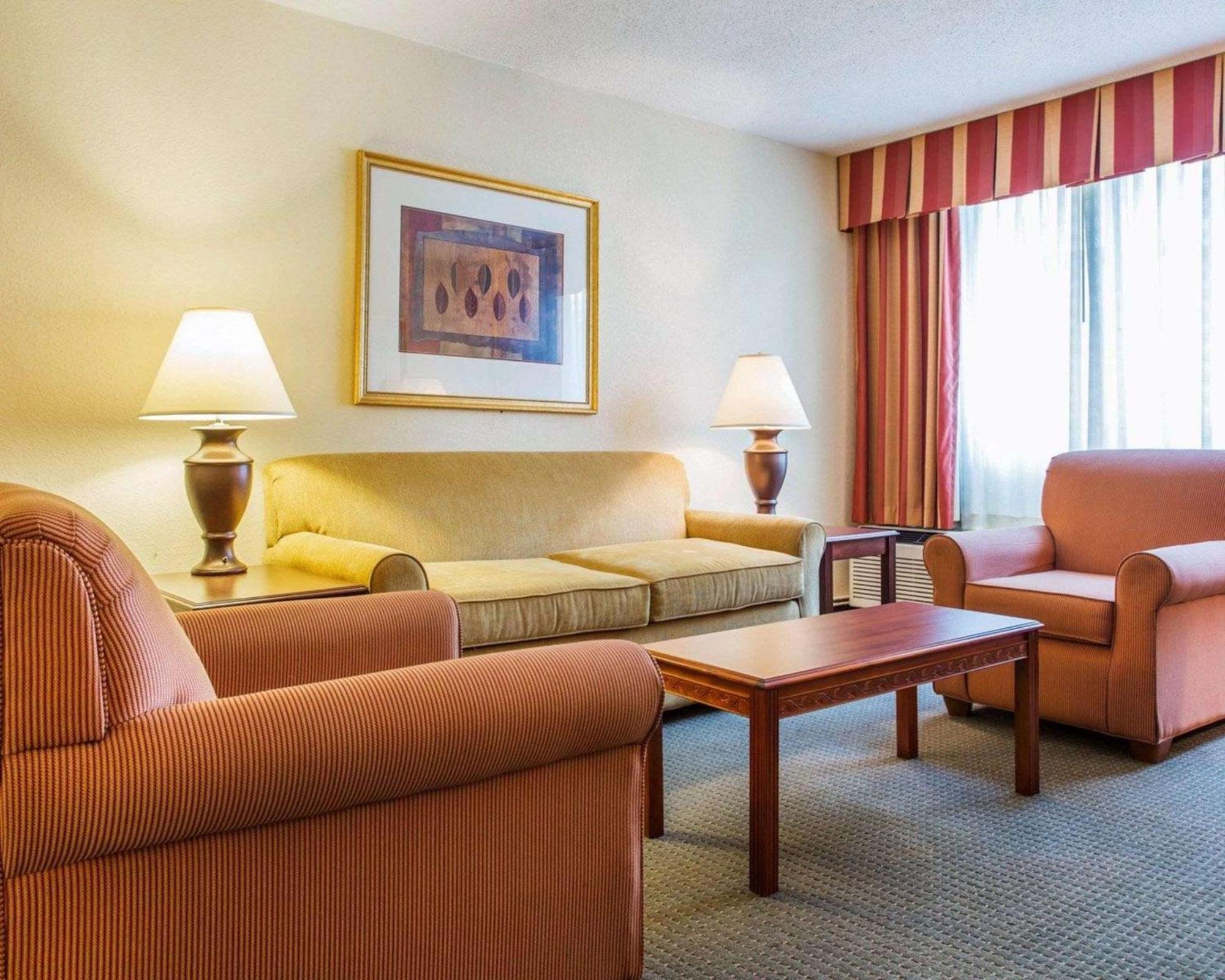King Suite,1010686066:JPEG